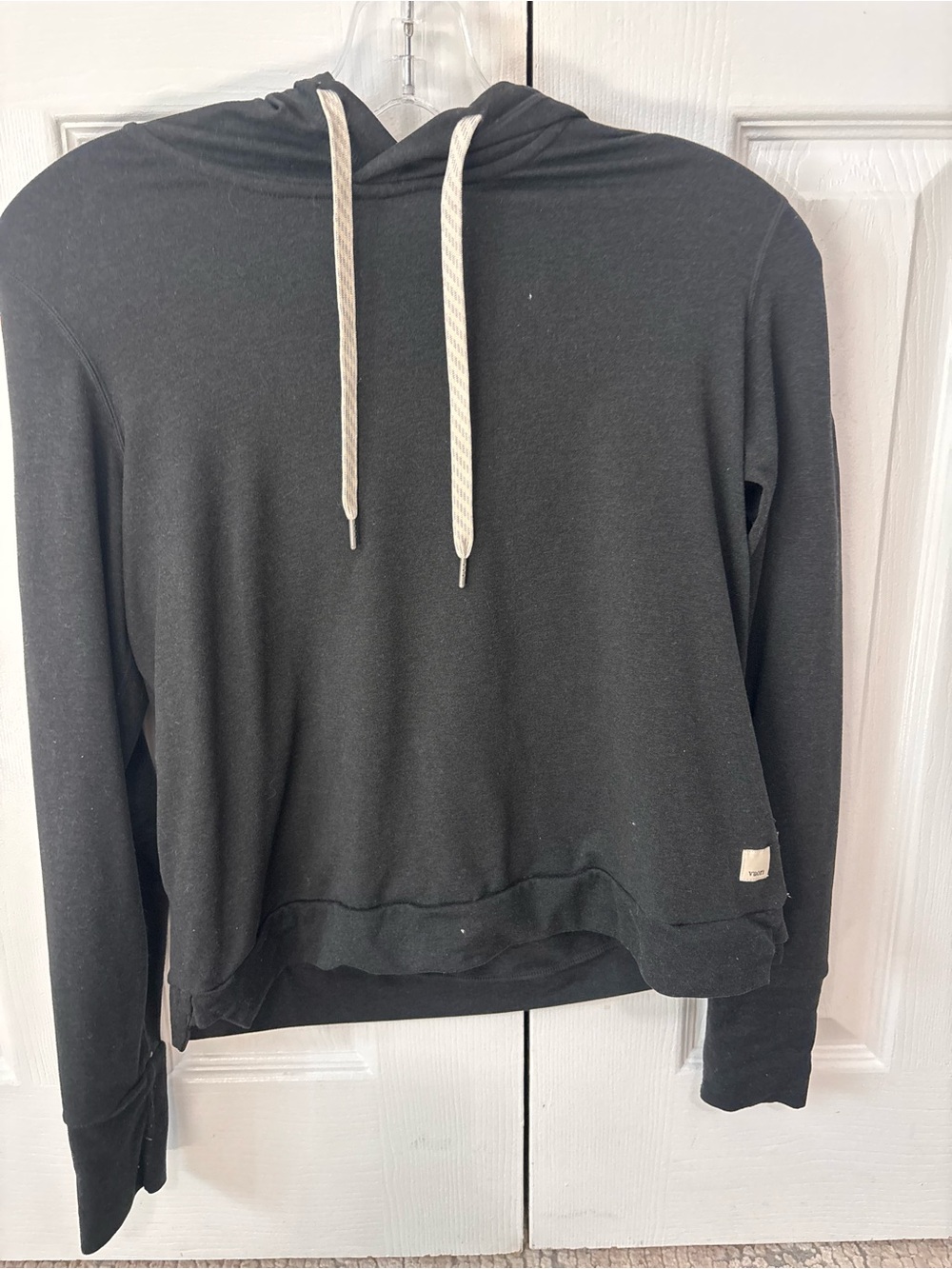 Vuori Black womens sweatshirt size xs